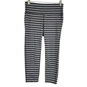 Athleta Chaturanga Cropped Tight‎ Leggings Women's Medium Striped AT-1798